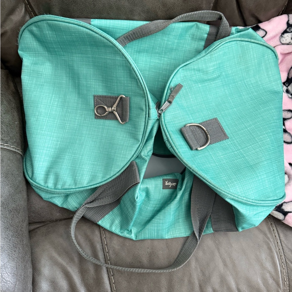 Thirty one Duffle Teal with Gray Accents